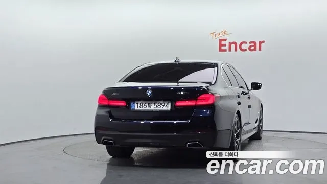 BMW 5 Series (G30) id 2949973 из Кореи 14