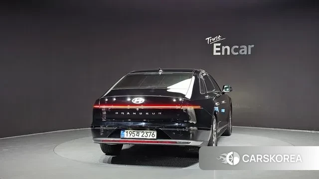 Hyundai Grandeur (GN7) id 3523439 из Кореи 14