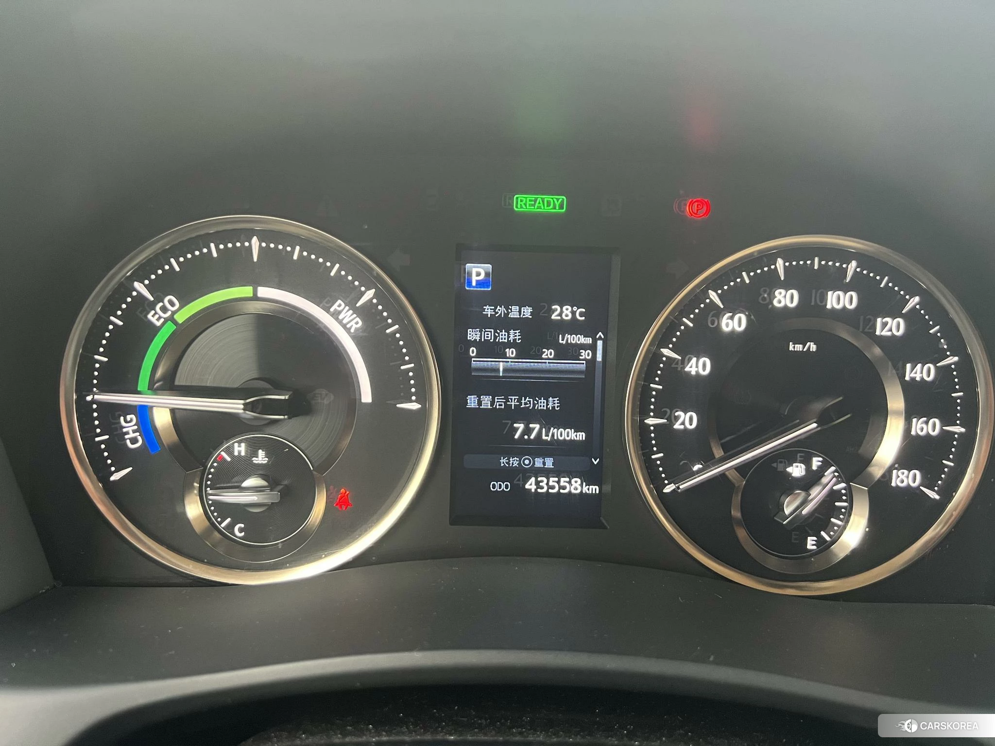 Toyota Elfa 2021 Белый из Китая, фото 4
