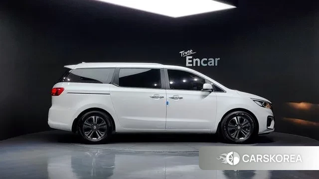 Kia The New Carnival id 3753866 из Кореи 14