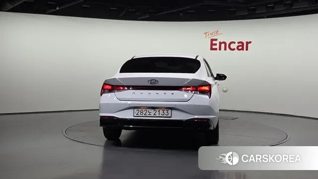 Hyundai Avante Hybrid (CN7) id 3267990 из Кореи 14