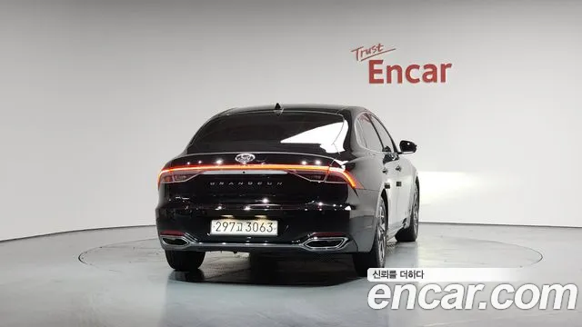 Hyundai The New Grandeur IG Hybrid id 2712388 из Кореи 14