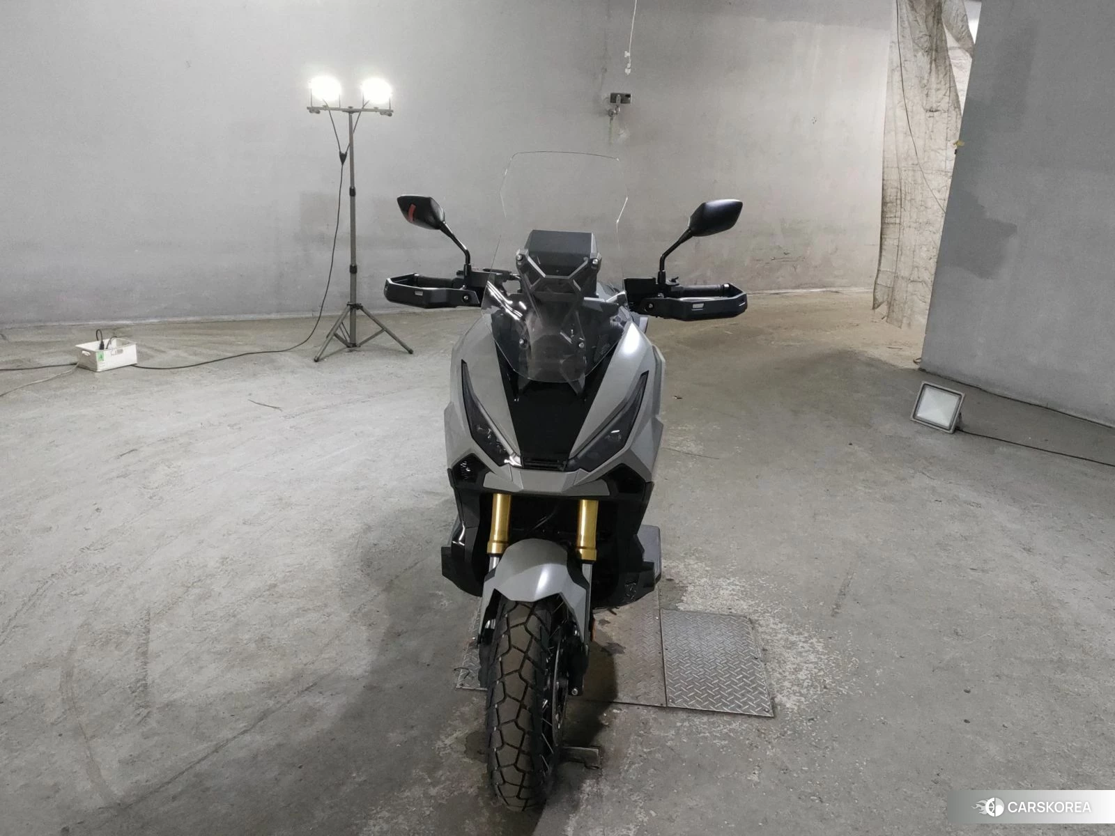 Проданный Honda X-ADV 750 id 4184288 из Японии, фото 4