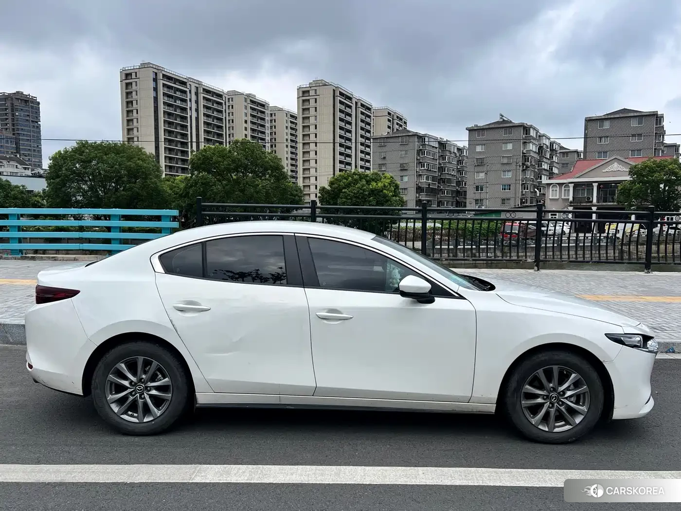 Mazda 3 2022 Белый из Китая, фото 4