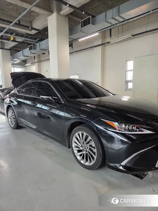 Lexus ES300h 7th generation id 3241178 из Кореи 10