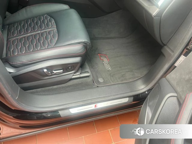 Audi RSQ8 (4M) 2022 Черный из Кореи, фото 5
