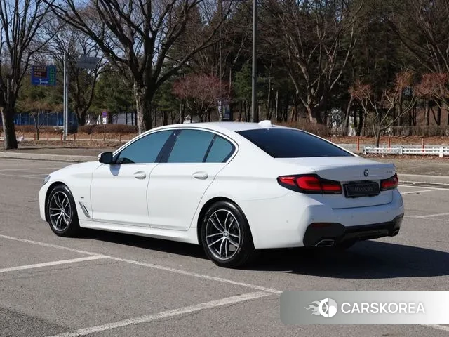 BMW 5 Series (G30) id 3756920 из Кореи 14