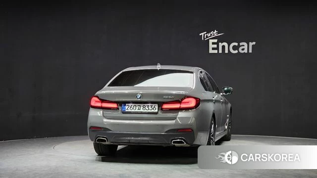 BMW 5 Series (G30) id 3811974 из Кореи 14
