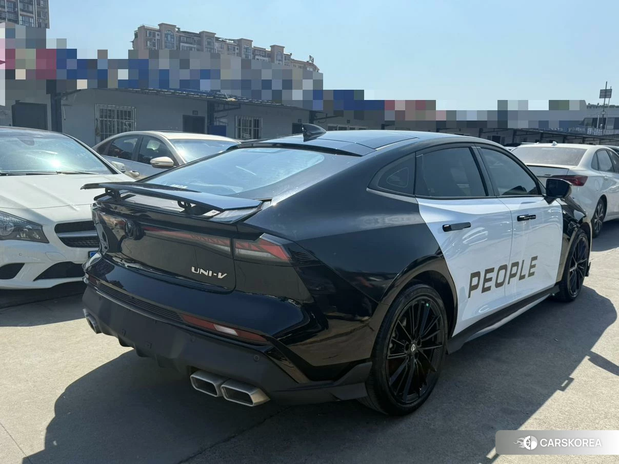 Chang'an UNI-V 2024 Черный из Китая, фото 4