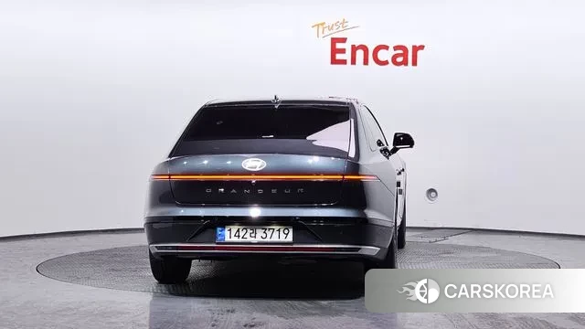 Hyundai Grandeur (GN7) id 3645174 из Кореи 14