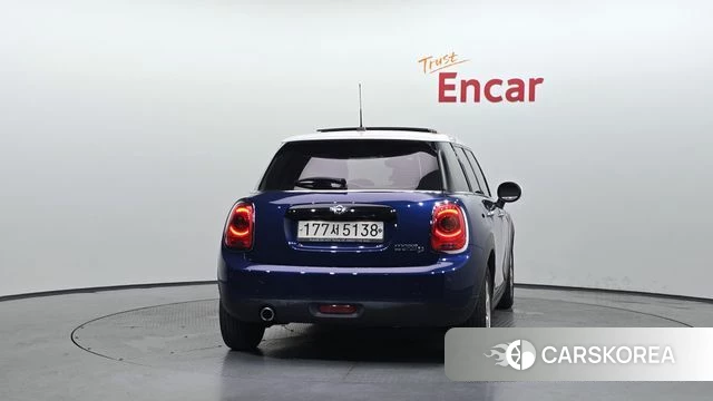 Mini Cooper D id 4626301 из Кореи 25