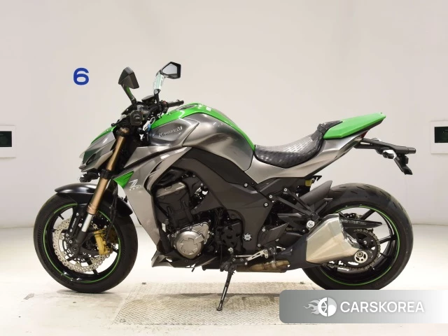 Проданный Kawasaki Z1000 2014 из Японии