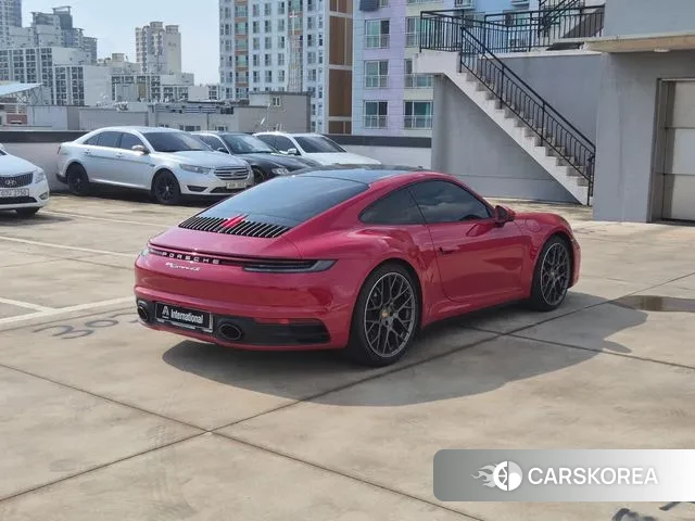 Porsche 911(992) id 2901648 из Кореи 14