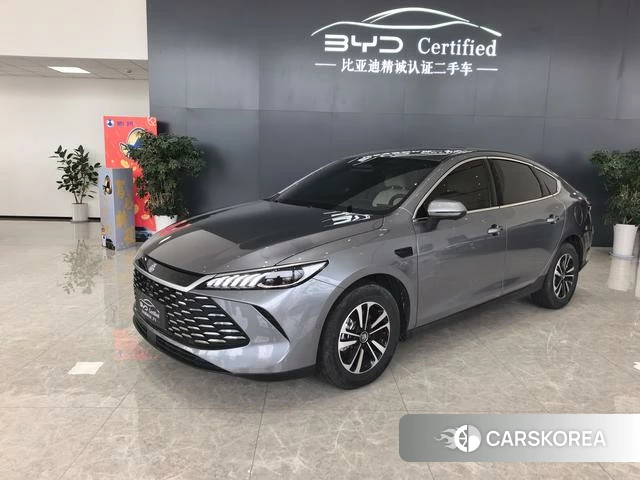 BYD Qin PLUS DM 2025 Темно-серый из Китая, фото 4