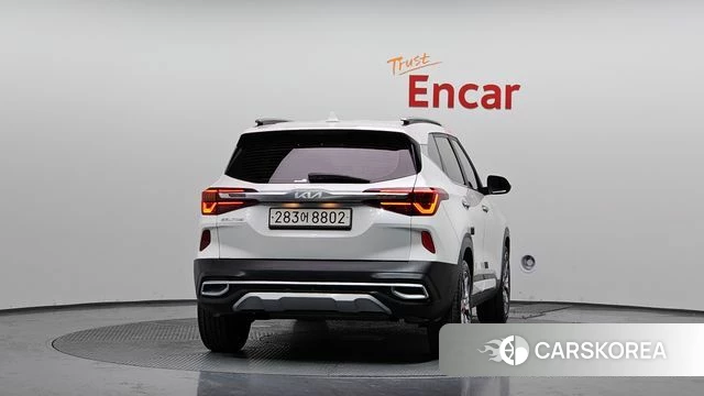 Kia Seltos id 4202105 из Кореи 25