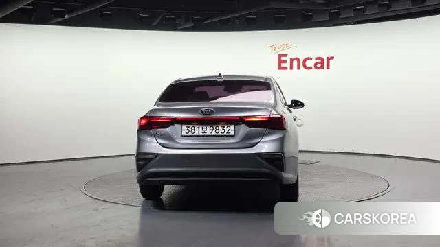 Kia Come New K3 id 3593089 из Кореи 14