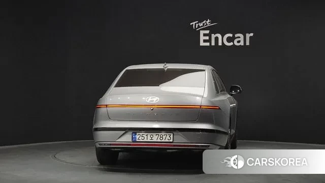 Hyundai Grandeur (GN7) id 3701486 из Кореи 14