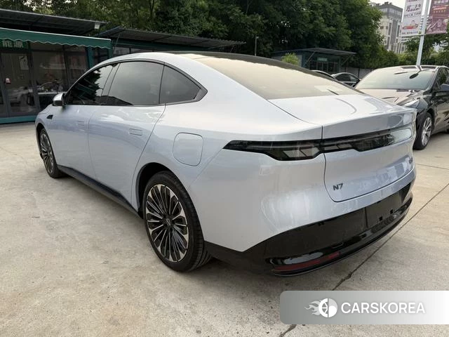 Nissan N7 2025 Серебристо-серый из Китая, фото 4
