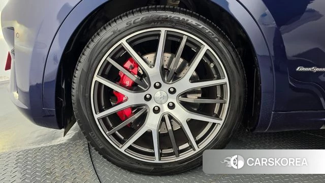 Maserati Levante id 4882324 из Кореи 30
