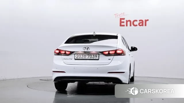 Hyundai Avante AD id 3455161 из Кореи 14