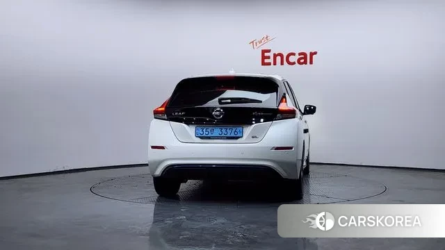 Nissan Leaf (ZE1) id 3728072 из Кореи 14