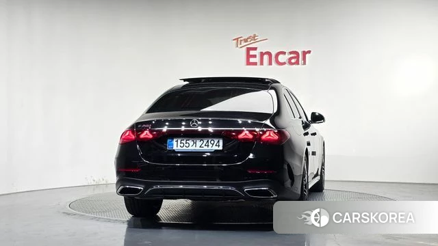 Mercedes-Benz E-Class W214 id 4879534 из Кореи 27