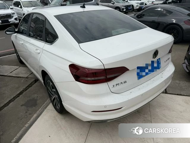 Volkswagen Lavida 2022 Белый из Китая, фото 4