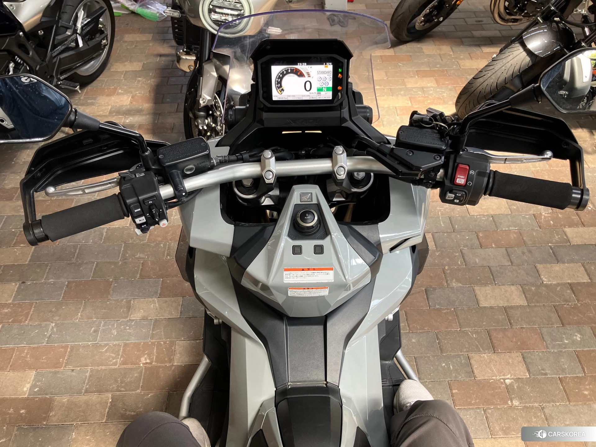 Проданный Honda X-ADV 750 2021 из Японии, фото 4