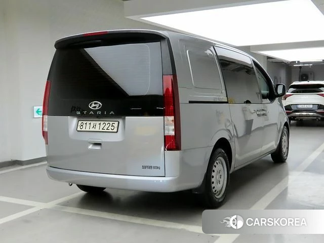 Hyundai Staria id 4704975 из Кореи 14