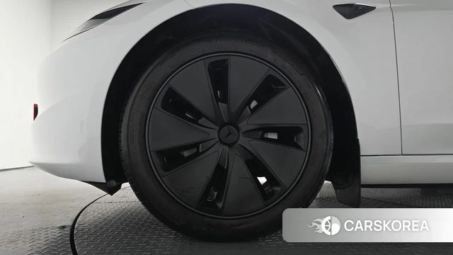 Tesla Model 3 id 4622894 из Кореи 25