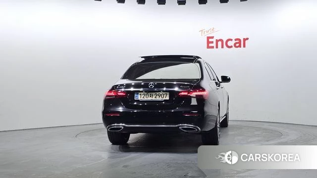 Mercedes-Benz E-Class W213 id 3819653 из Кореи 14