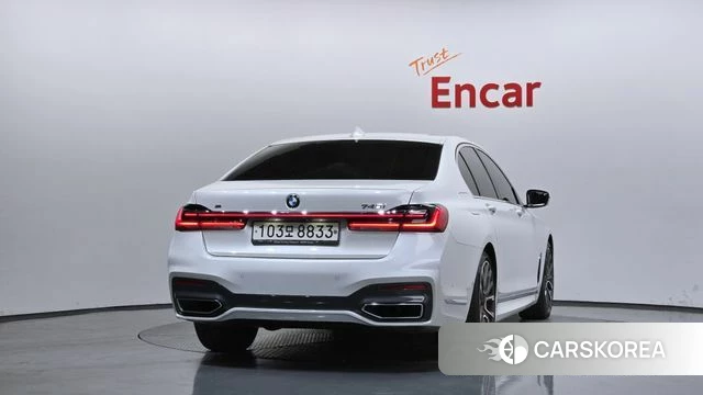BMW 7 Series (G11) id 4389948 из Кореи 30