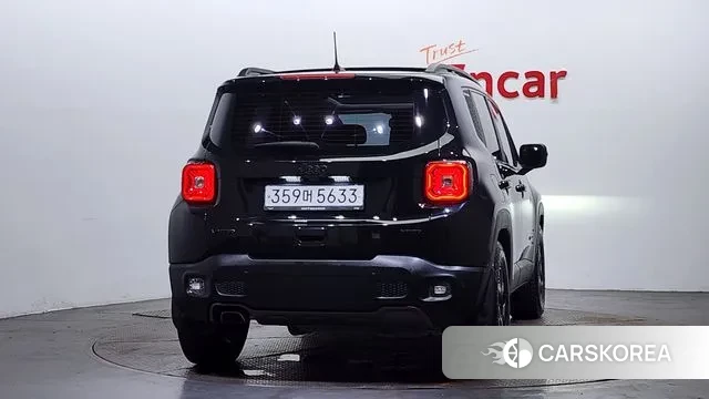 Jeep Renegade id 2990800 из Кореи 14