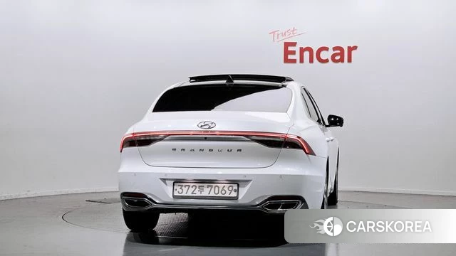 Hyundai The New Grandeur IG Hybrid id 4344930 из Кореи 14