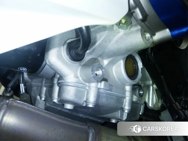 Engine photo