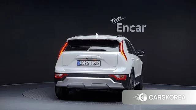 Kia Di Ol Nu Niro id 3533227 из Кореи 14