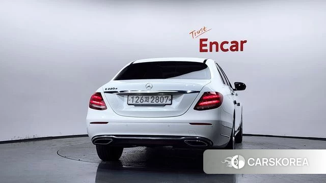 Mercedes-Benz E-Class W213 id 4759875 из Кореи 29