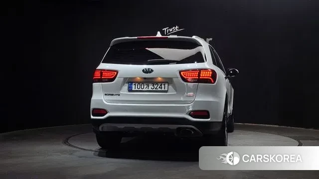 Kia The New Sorento id 3718360 из Кореи 14