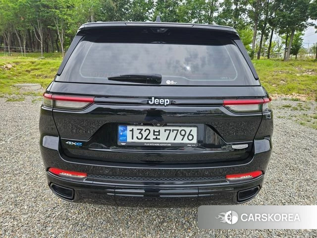 Jeep Grand Cherokee (WL) id 4494087 из Кореи 9