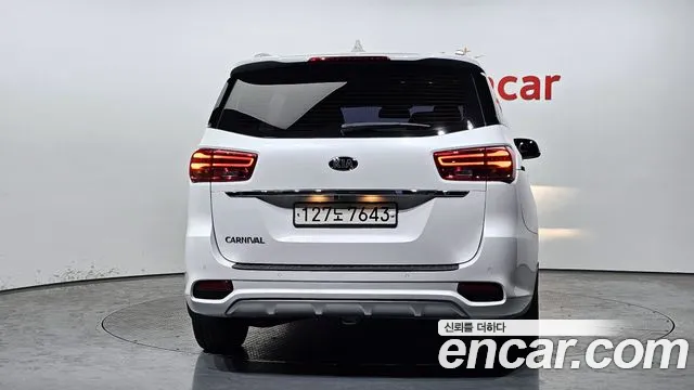 Kia The New Carnival id 2808296 из Кореи 14