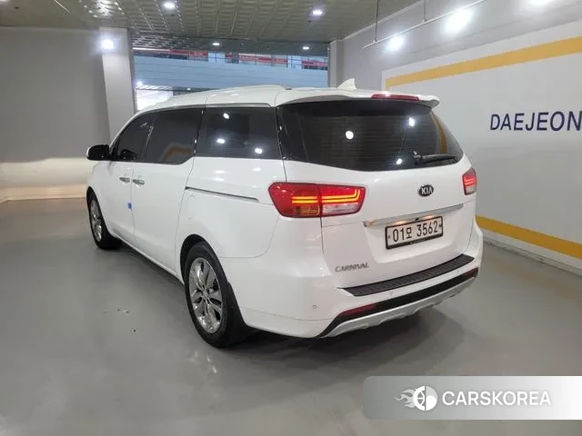 Kia All New Carnival id 3055702 из Кореи 13