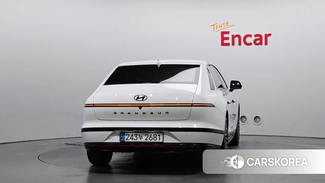 Hyundai Grandeur Hybrid (GN7) id 4329430 из Кореи 27
