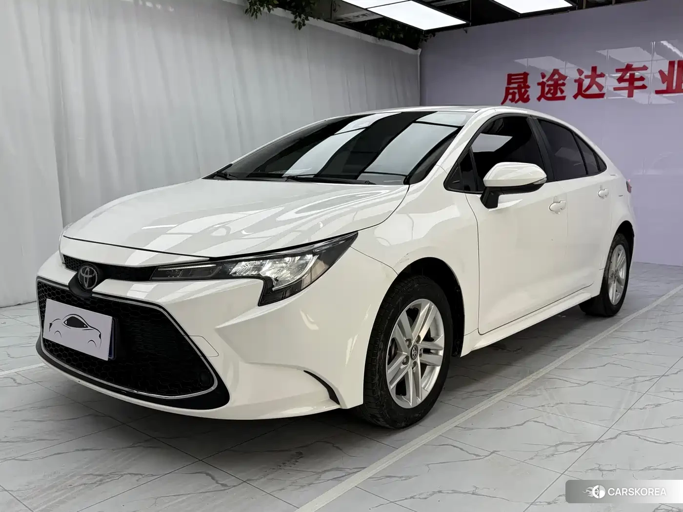 Toyota Levin 2022 Белый из Китая, фото 6