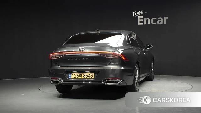 Hyundai The New Grandeur IG id 4641319 из Кореи 34