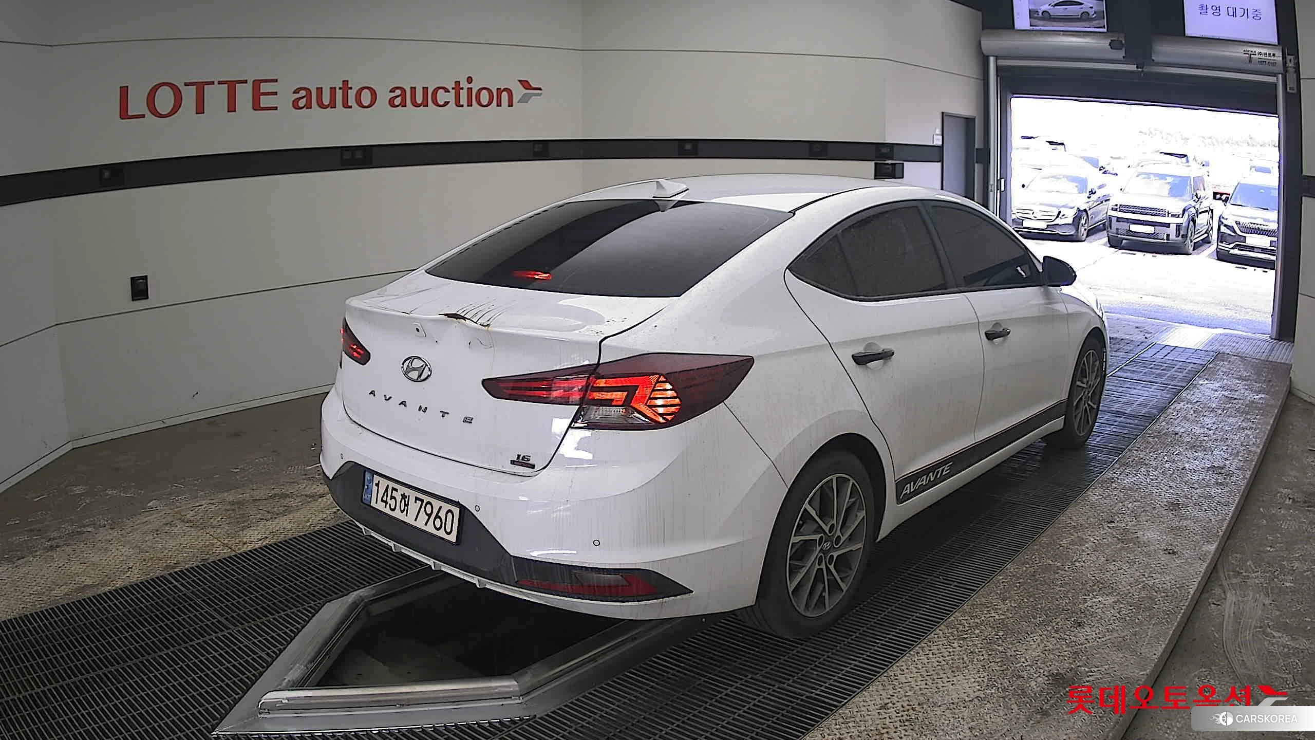 Hyundai Avante id 3869366 из Кореи 31