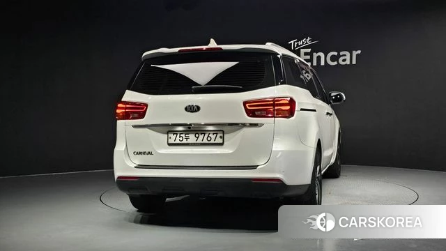 Kia The New Carnival id 4587301 из Кореи 24