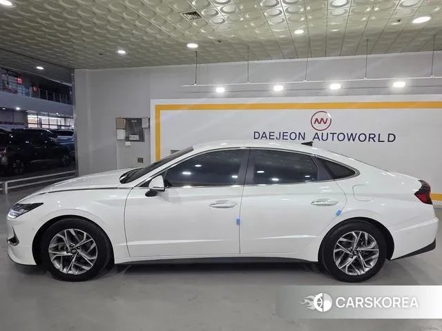 Hyundai Sonata (DN8) id 3760823 из Кореи 14