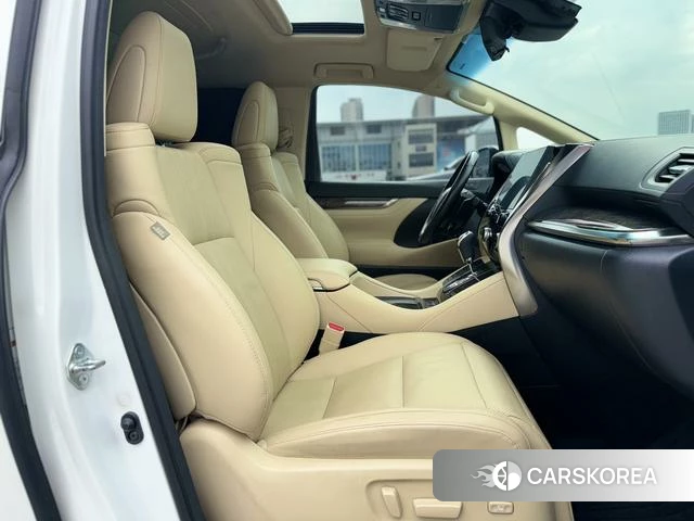 Toyota Wilfa id 4314223 из Китая 10