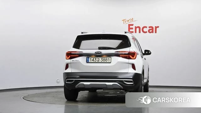 Kia Seltos id 4918101 из Кореи 24