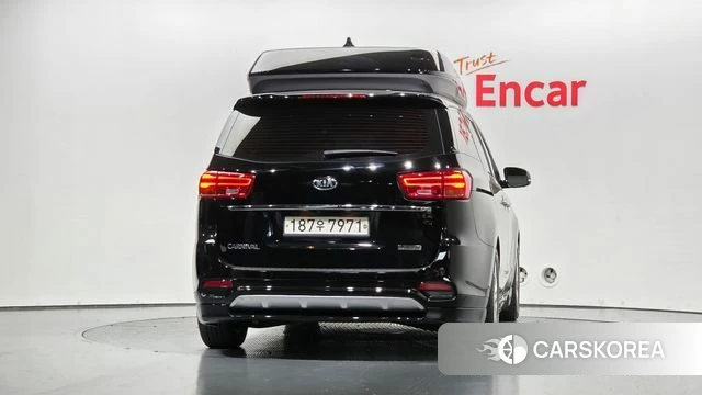 Kia The New Carnival id 4923506 из Кореи 27